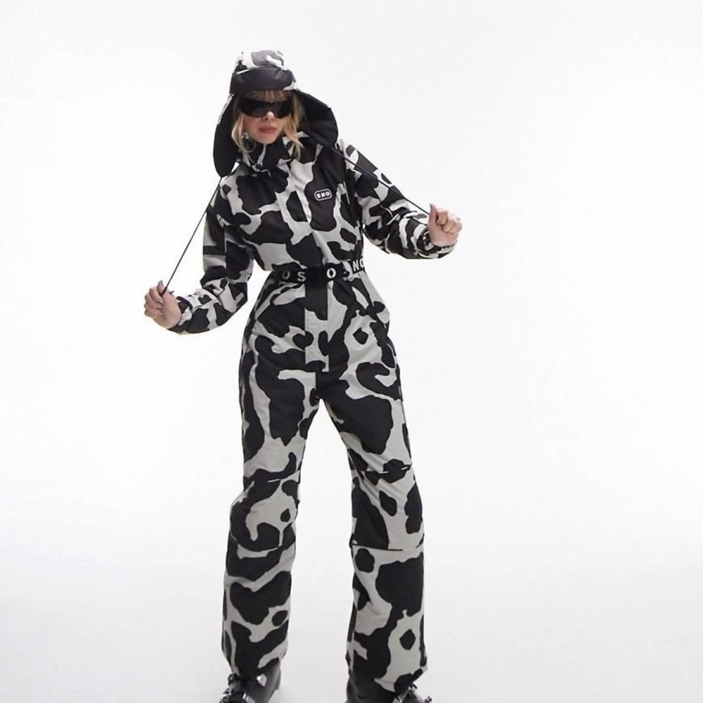 Topshop Sno Cow Print Ski Suit with Detachable Hood and Belt Size 6